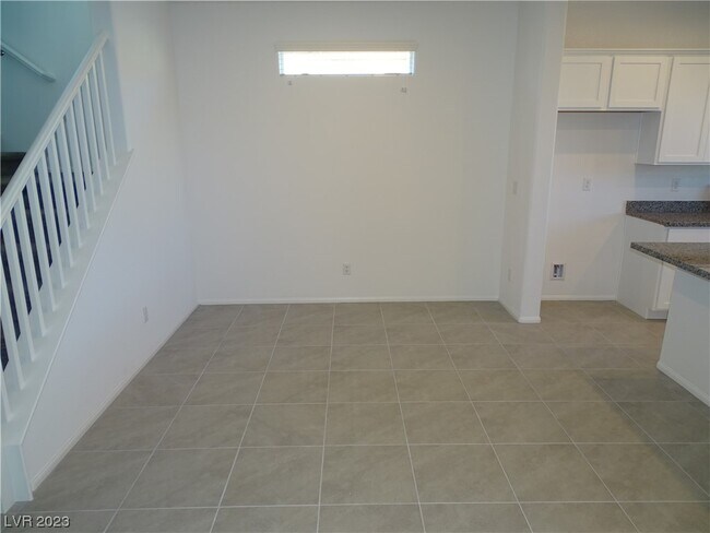 Building Photo - 10589 Sariah Skye Ave