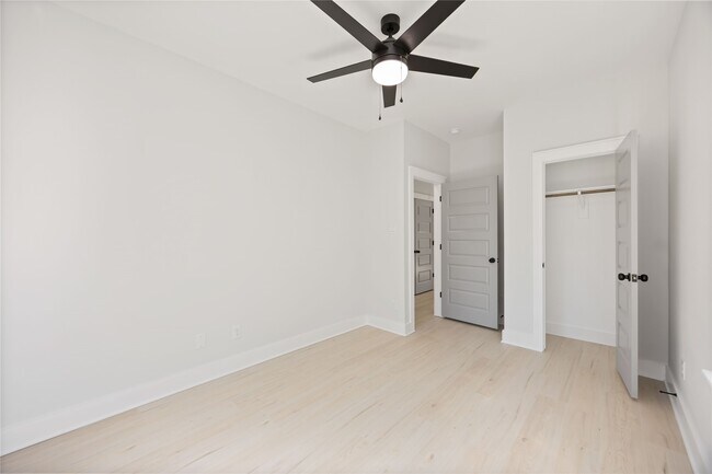 Building Photo - 8511 Prairie View Dr