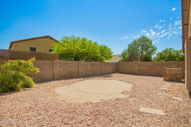 Building Photo - 12425 W Montebello Ave