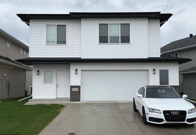 Primary Photo - 4-bedroom, 3-bathroom South Fargo Single-F...