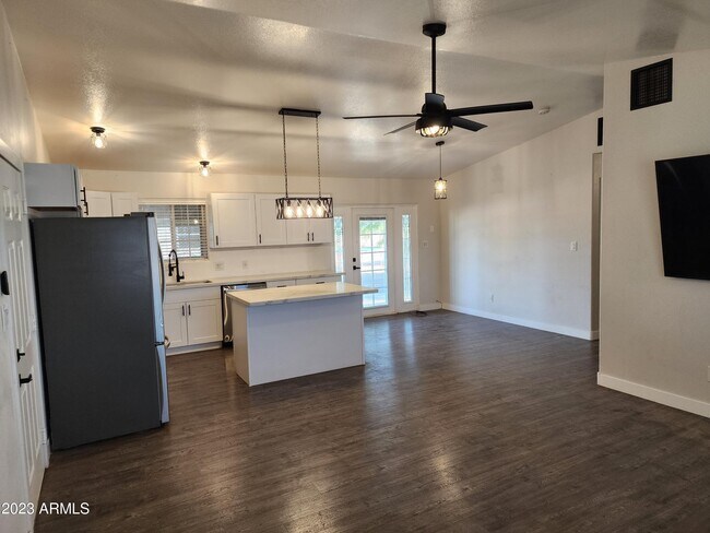 Building Photo - 28624 211th Ave