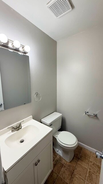 Building Photo - WARREN TWP - 4 BEDROOM TWO STORY WITH 2.5 BATHS AVAILABLE NOW!