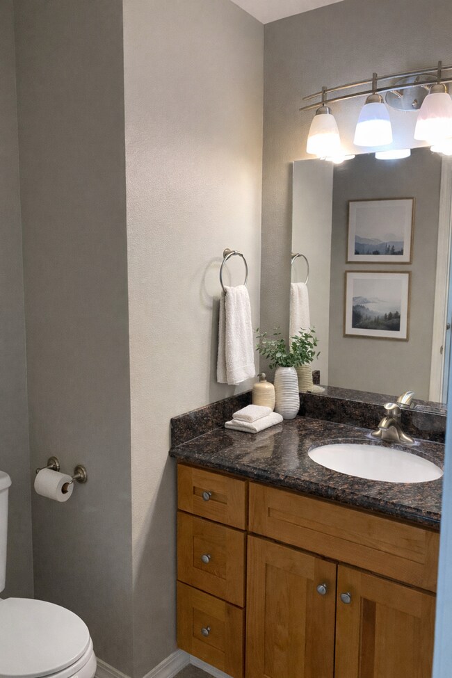 Building Photo - Moul309 (CWP)