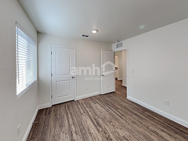 Building Photo - 707 Sienna Rising Dr
