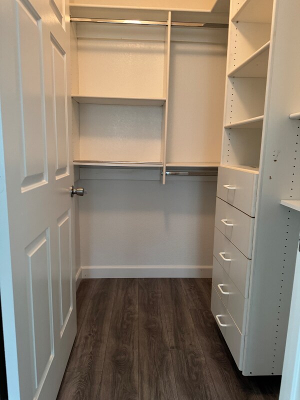 Building Photo - 1295 N Ash St