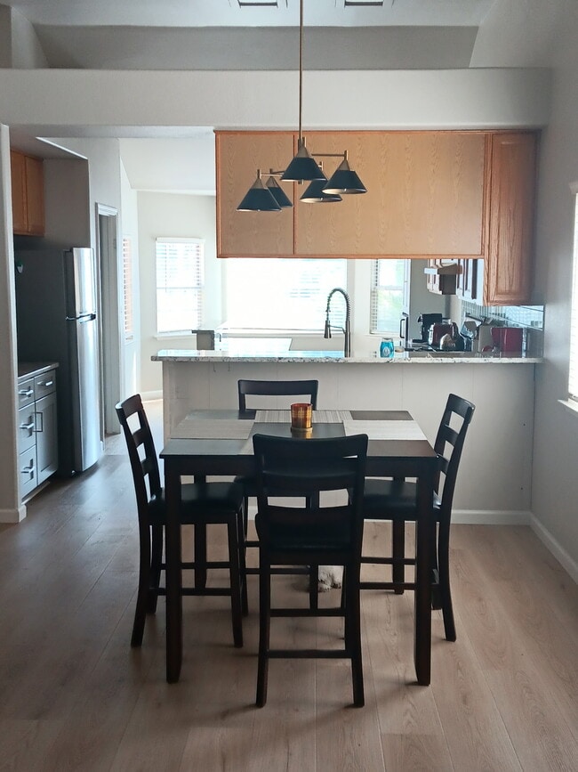 Building Photo - 3670 Judy Ave