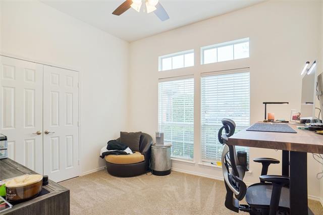 Building Photo - 8652 Fernhill Dr