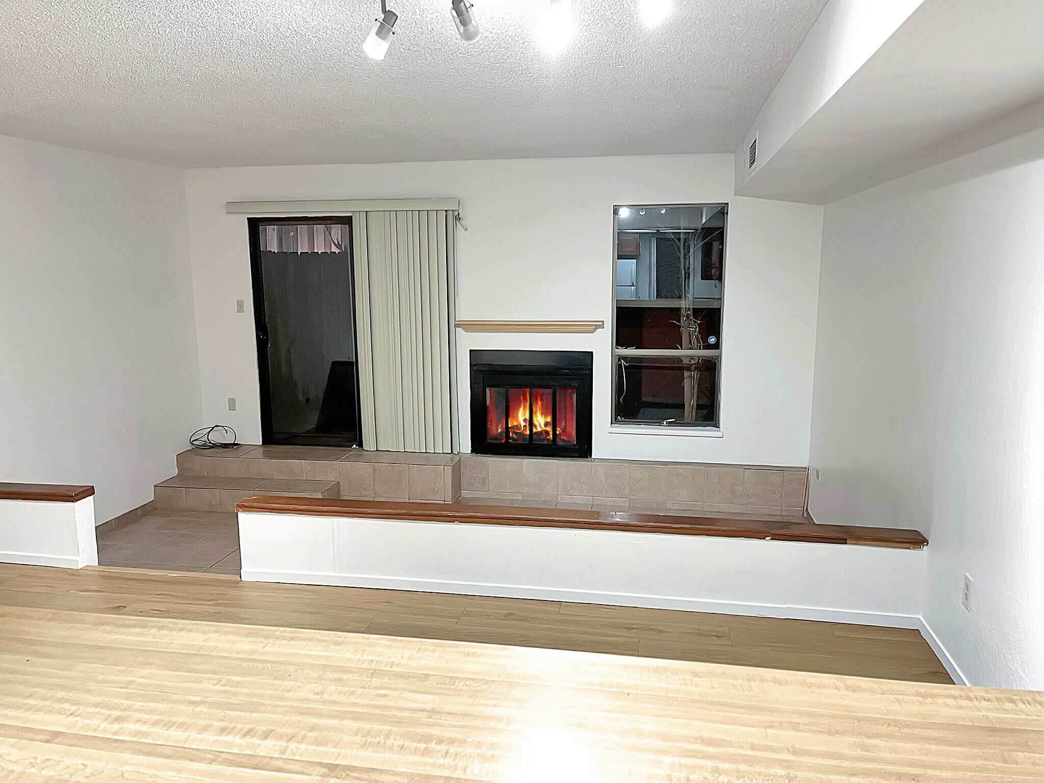 Building Photo - 4195 Baker Ln