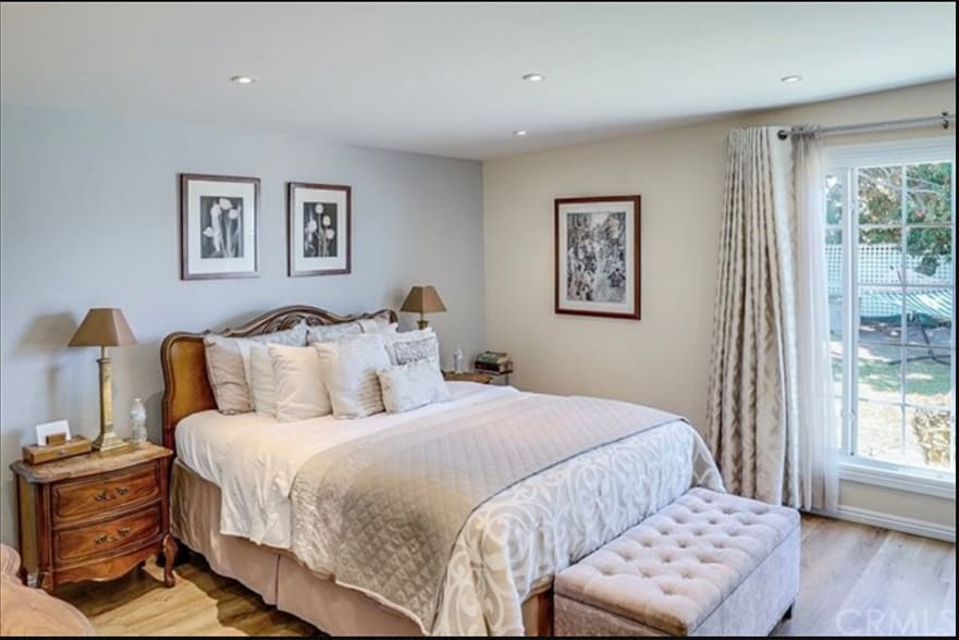 Building Photo - 20235 Galway Ave