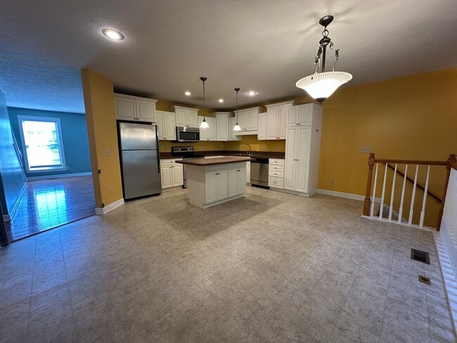 Building Photo - 1925 Buttonwood Ct