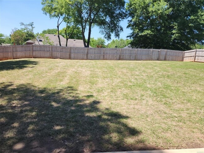 Building Photo - 493 Grove Park Loop