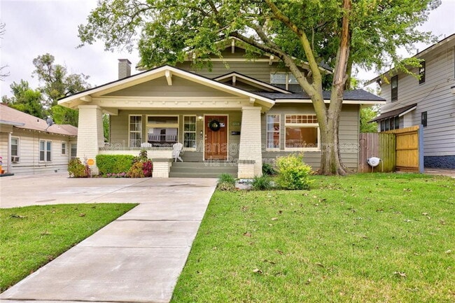 Building Photo - 2208 NW 16th St