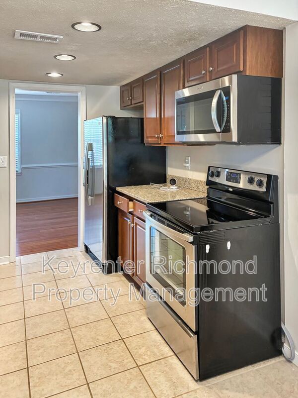 Building Photo - 1513 Jacquelin St