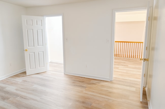 Building Photo - 287 Arbor Pl Ln