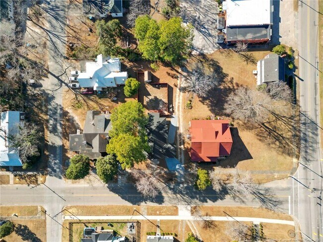 Building Photo - 503 W Harnett St