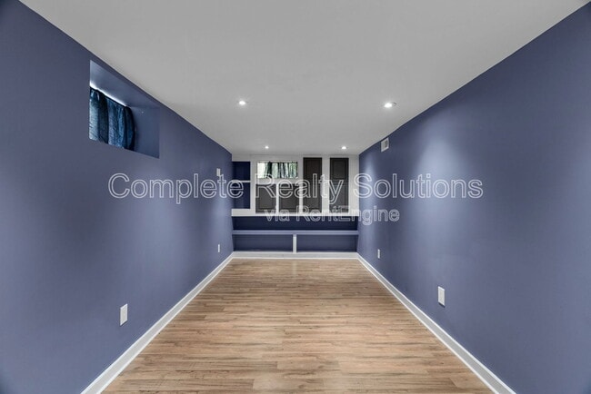 Building Photo - 2720 S Jefferson Ave