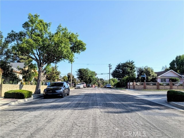 Building Photo - 2305 Cordoza Ave