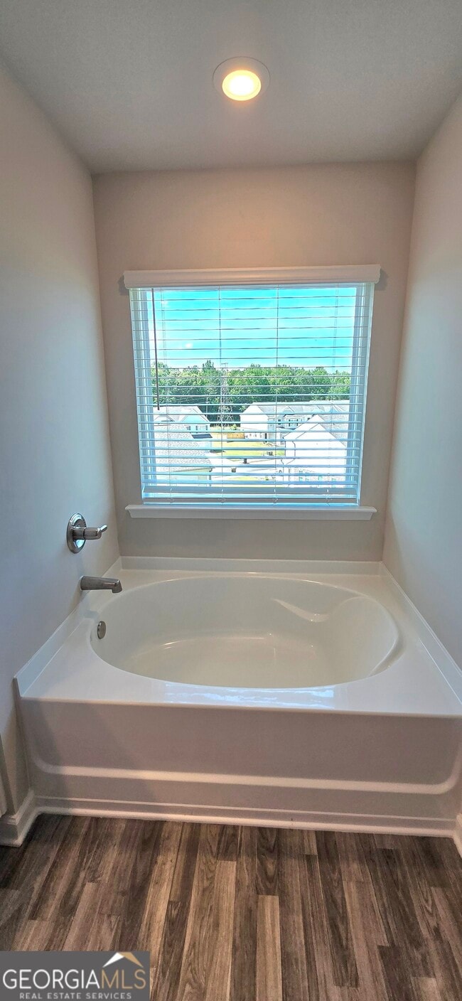 Building Photo - 89 Sepia Oak Dr