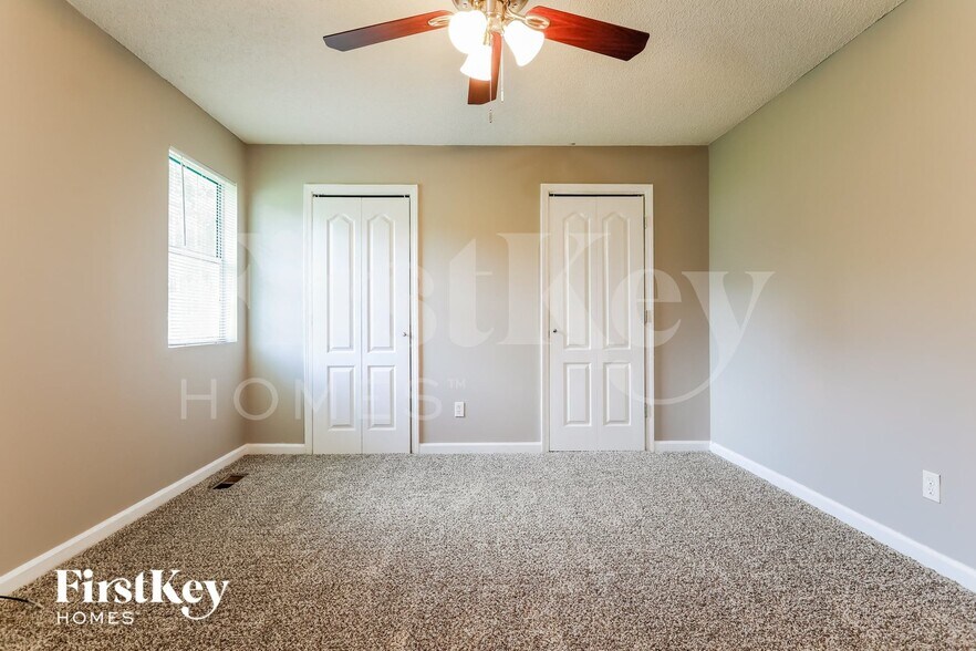 Building Photo - 5812 Fieldstone Ct