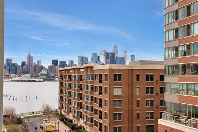 Building Photo - 9 Ave At Port Imperial