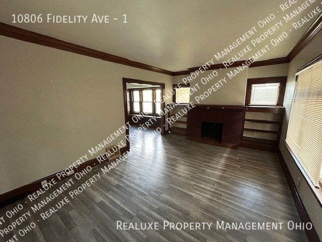 Building Photo - 10806 Fidelity Ave