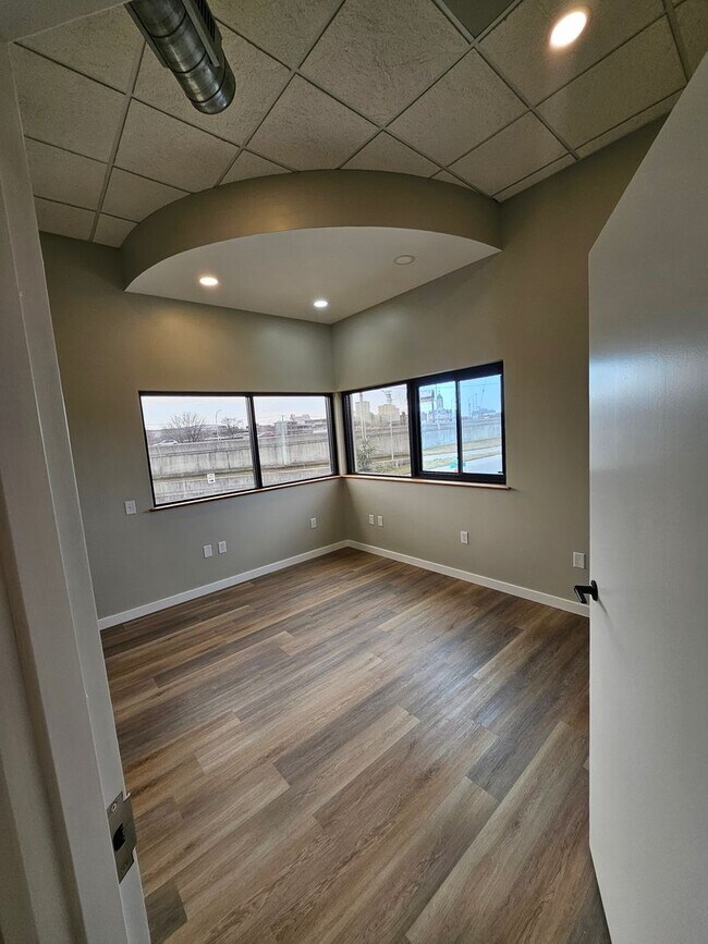 Building Photo - Brand new 2 bed apartment,