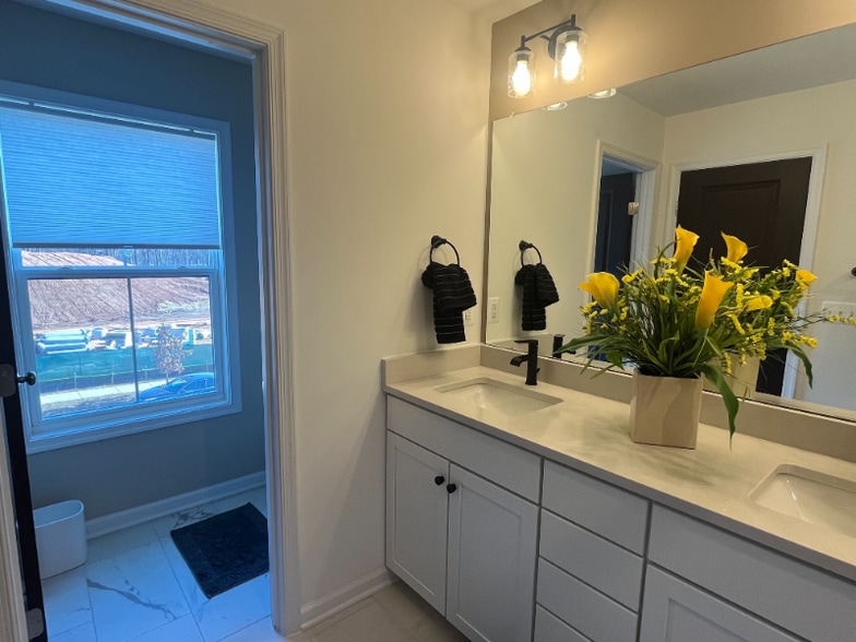 Building Photo - 3018 Horizon Rd