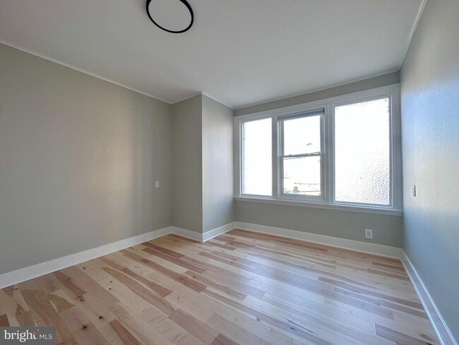 Building Photo - 1501 S 12th St