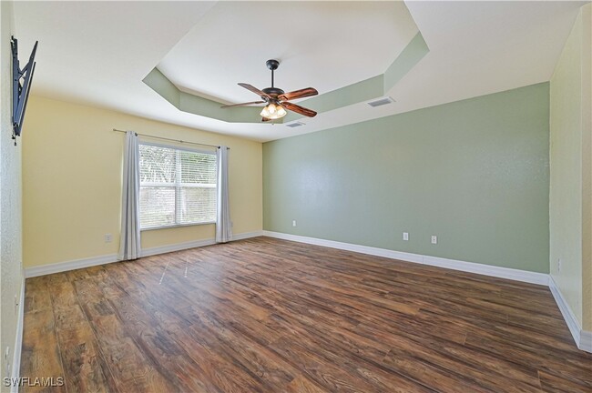 Building Photo - 11041 Yellow Poplar Dr