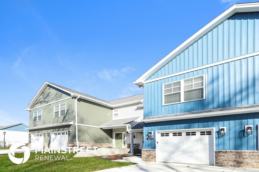 Building Photo - 2071 Paddle Wheel Dr