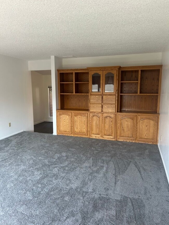 Building Photo - 2774 Jessica Cir