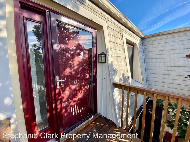 Building Photo - 2 br, 2 bath House - 1010 Lands End Way