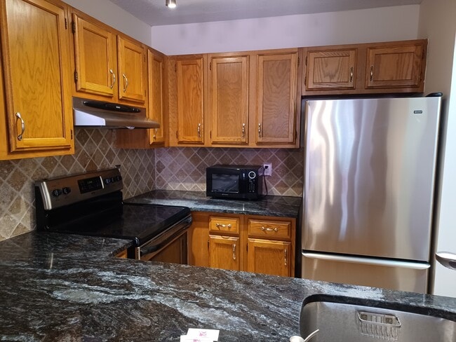 Kitchen - 55 Oil Mill Rd