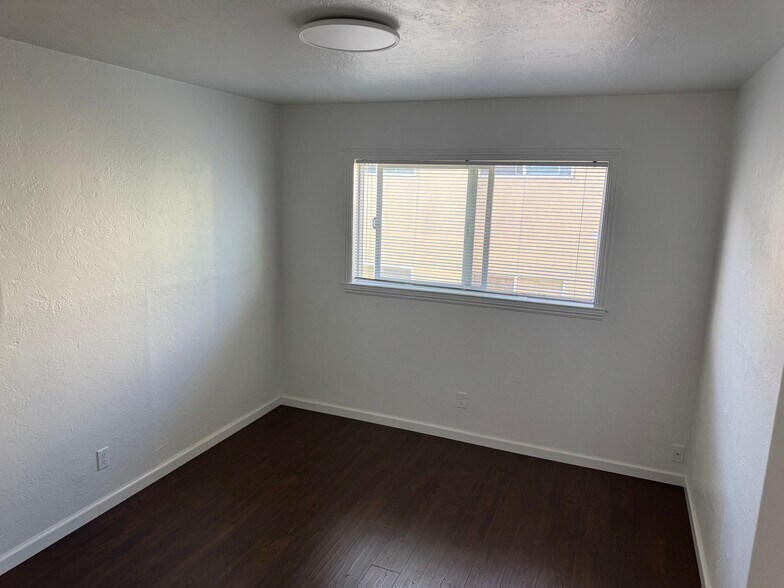 Building Photo - 1323 Ashby Ave
