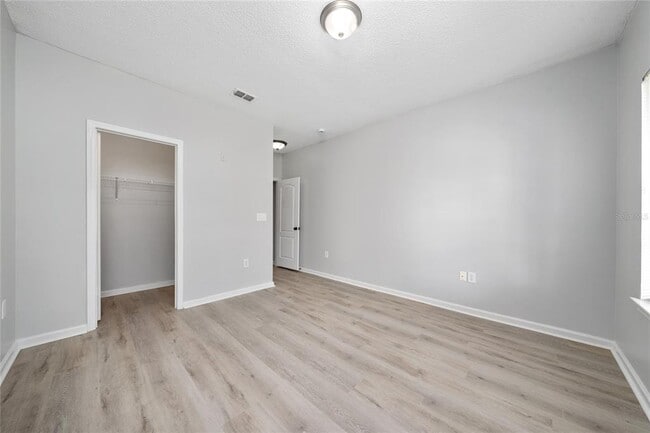 Building Photo - 12107 Poppy Field Ln