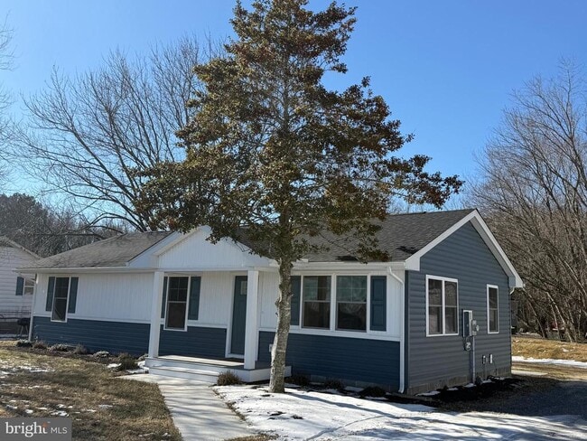 Building Photo - 34648 Pepper Rd