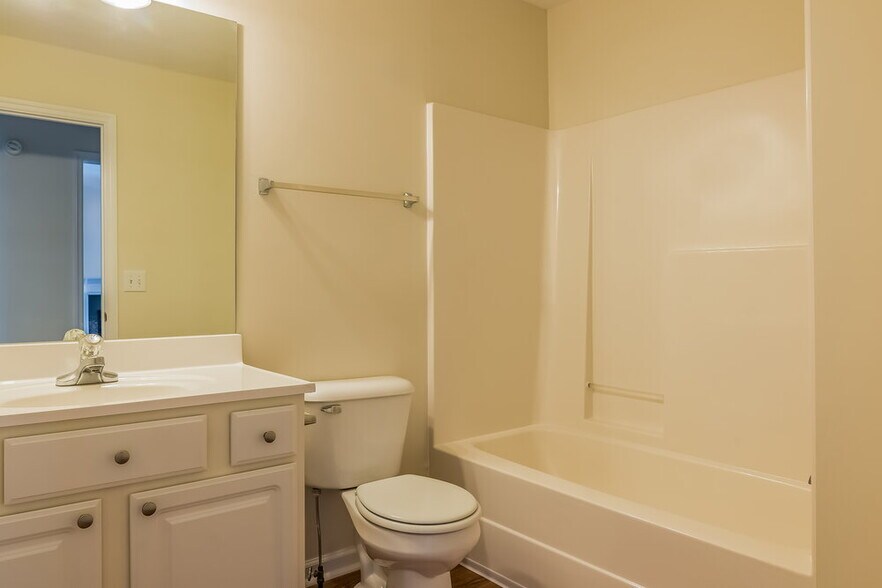 Building Photo - 816 Thomas Bay Ct