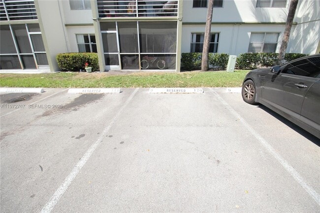 Building Photo - 4235 N University Dr