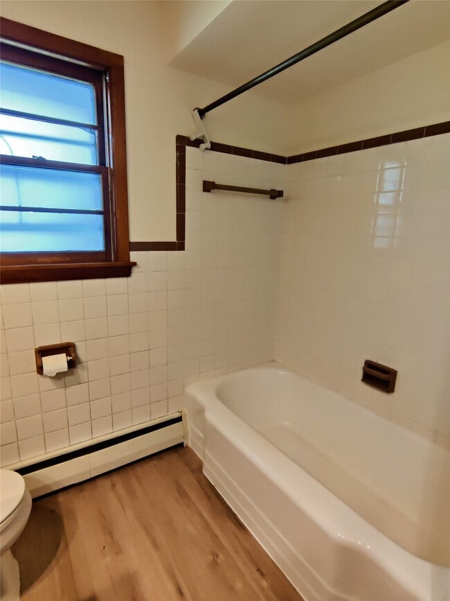Building Photo - 3112 Belmont Ave