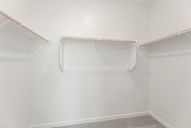 Building Photo - 21626 Lampeter River Ln