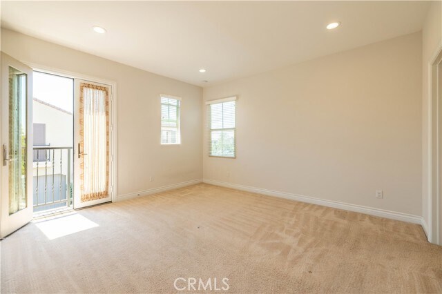 Building Photo - 222 Gaspar