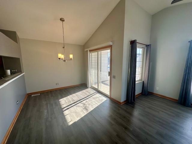 Building Photo - 1872 Middlebury Dr