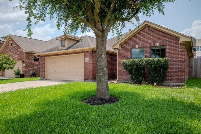Primary Photo - 15719 Edo Cir
