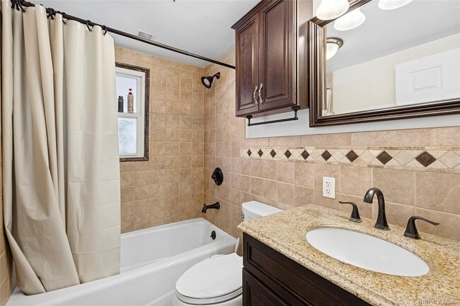 Building Photo - 22 Shelter Ln