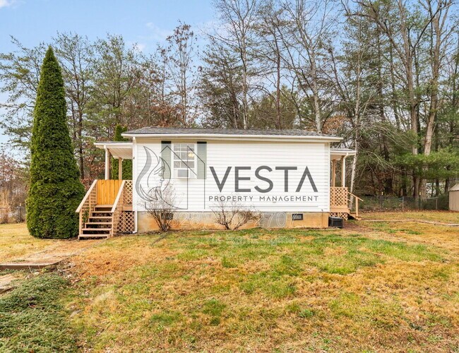 Building Photo - 4 Katra Ln