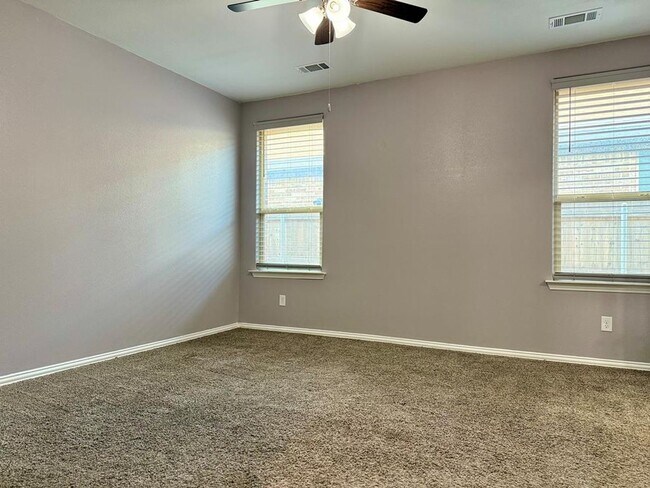 Building Photo - Home for Rent