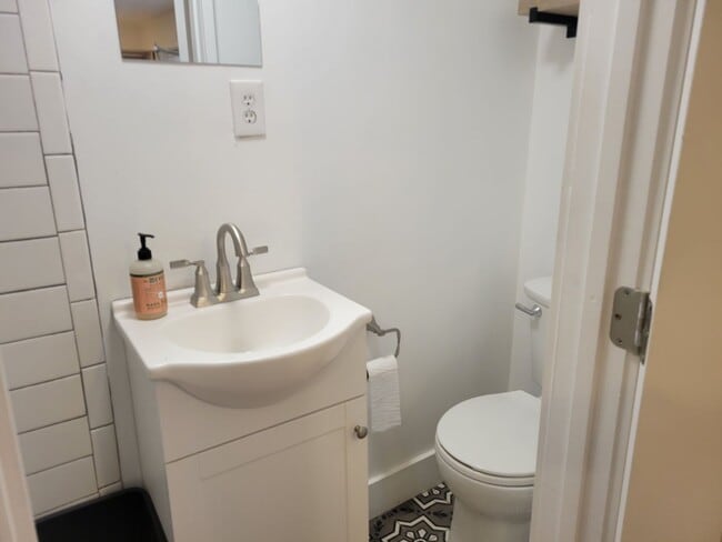 Building Photo - Charming 1910 Craftsman in the Heart of Downtown Longmont