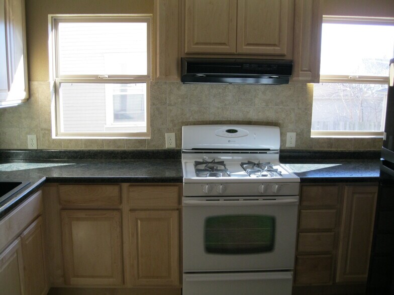 Building Photo - 2159 N 63rd St