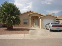 Building Photo - 3 Bedroom 2 Bath With A Mountain View Home!