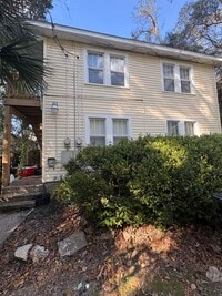 Building Photo - 712 Ingleside Ave